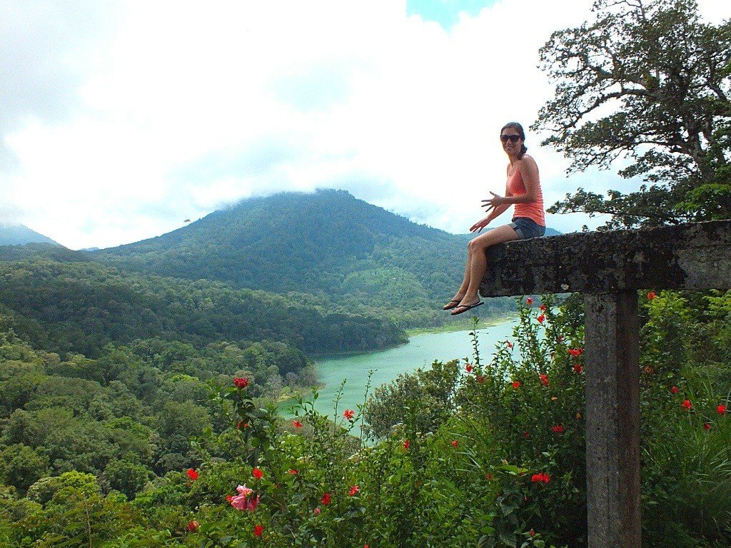 Bali Twin Lake (Buyan and Tamblingan Lake at Highland Bedugul , Singaraja regency, Bali island - Mari Bali Tours