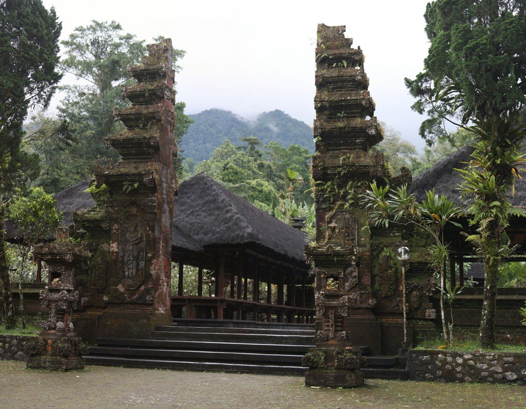 Batukaru temple on the slope of Batukaru mount, Tabanan Regency - Mari Bali Tours 